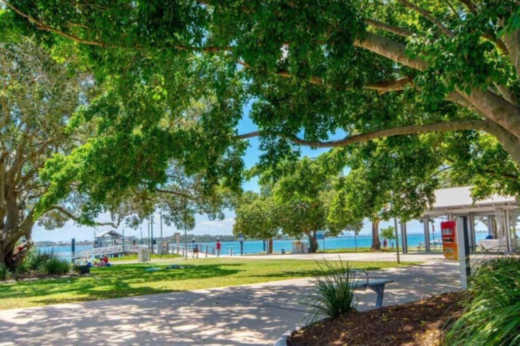 Bribie Island Unit With Pool - Amazing Beaches & Lifestyle! Bongaree Exterior foto